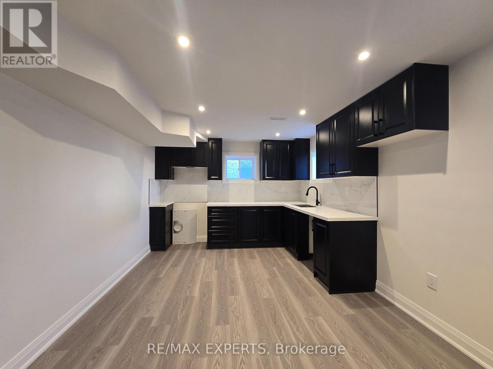 Bsmt - 42 Watershed Gate, East Gwillimbury, Ontario  L9N 0Y6 - Photo 4 - N13007326