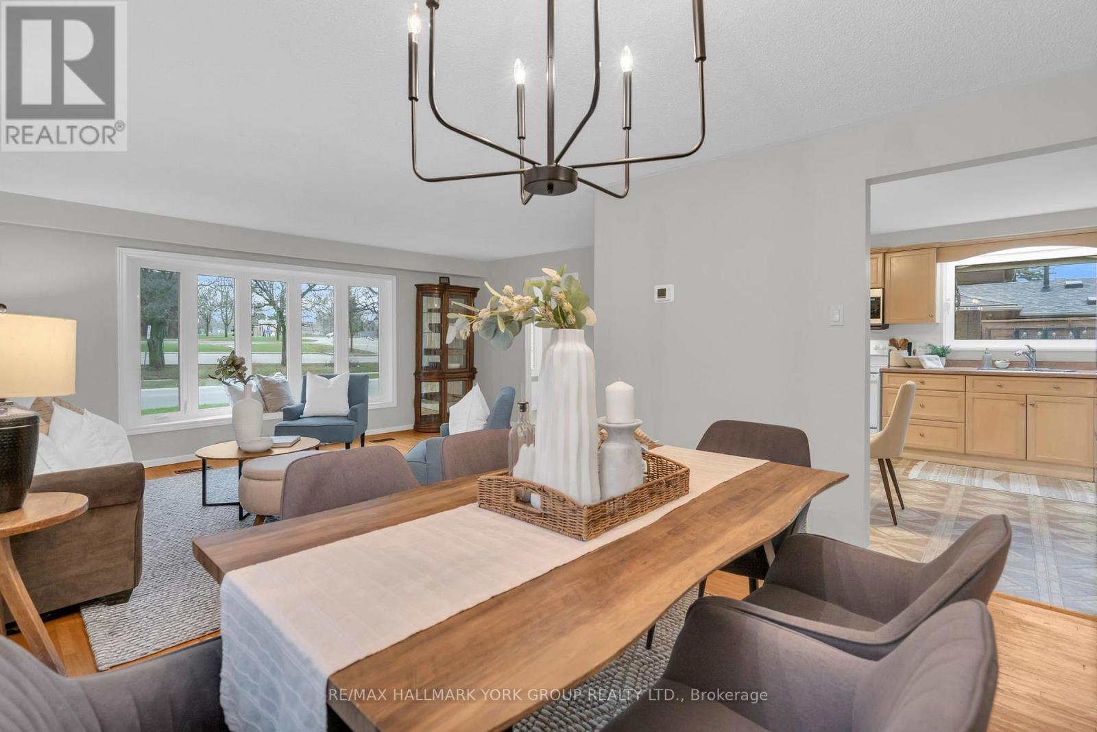 67 Devins Drive, Aurora, Ontario  L4G 2Z5 - Photo 14 - N13007338