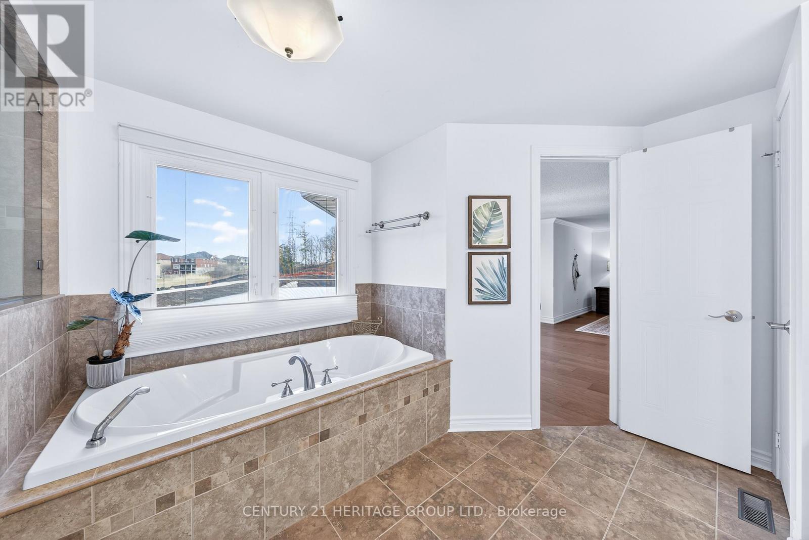 483 Alex Doner Drive, Newmarket, Ontario  L3X 1C3 - Photo 23 - N13007366