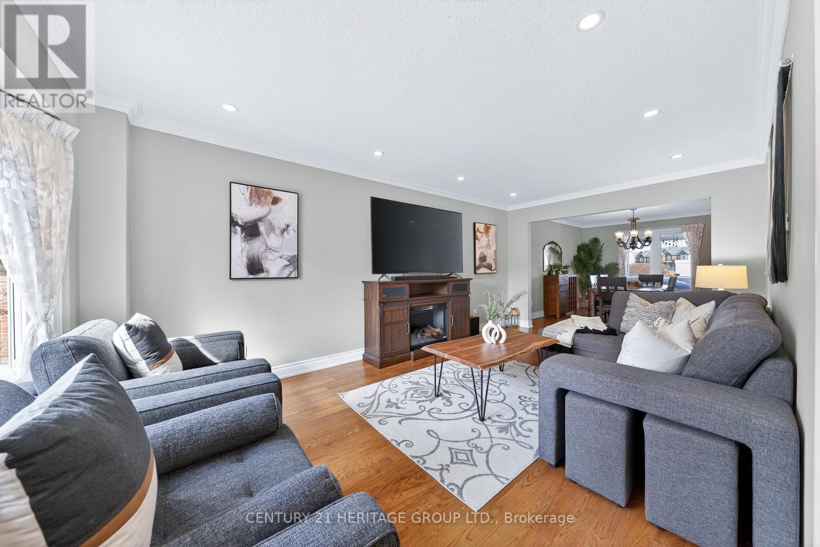 483 Alex Doner Drive, Newmarket, Ontario  L3X 1C3 - Photo 5 - N13007366