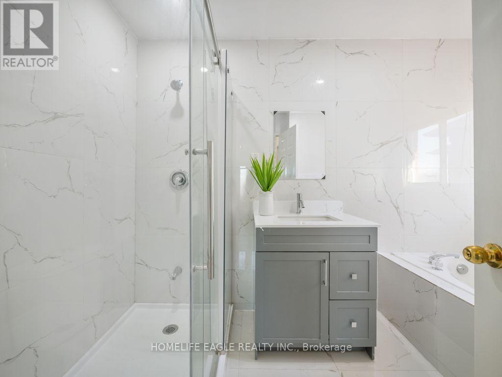 1923 Romina Court, Innisfil, Ontario  L9S 4X9 - Photo 17 - N13007392