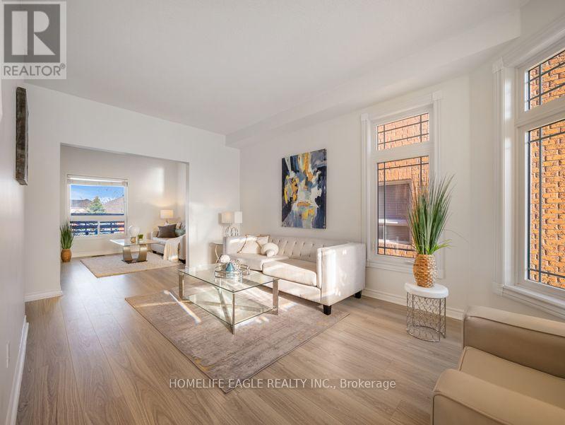 1923 Romina Court, Innisfil, Ontario  L9S 4X9 - Photo 4 - N13007392