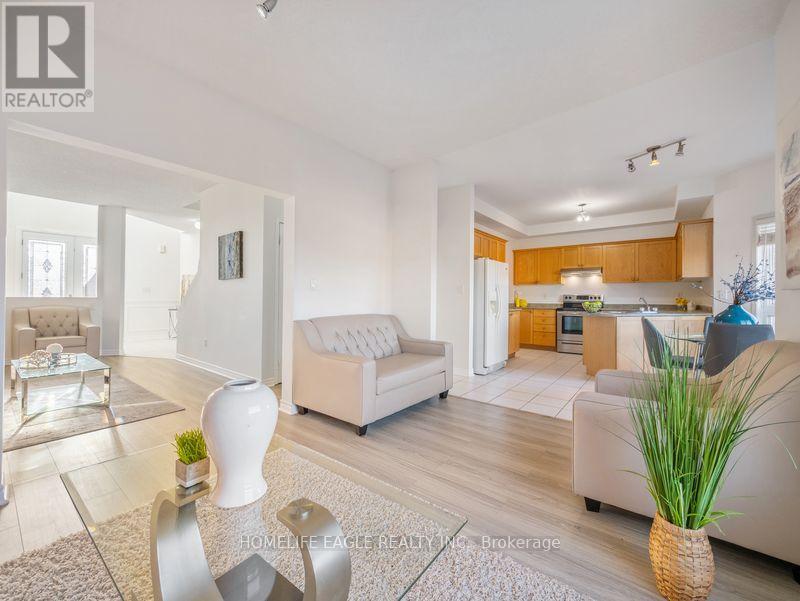 1923 Romina Court, Innisfil, Ontario  L9S 4X9 - Photo 8 - N13007392