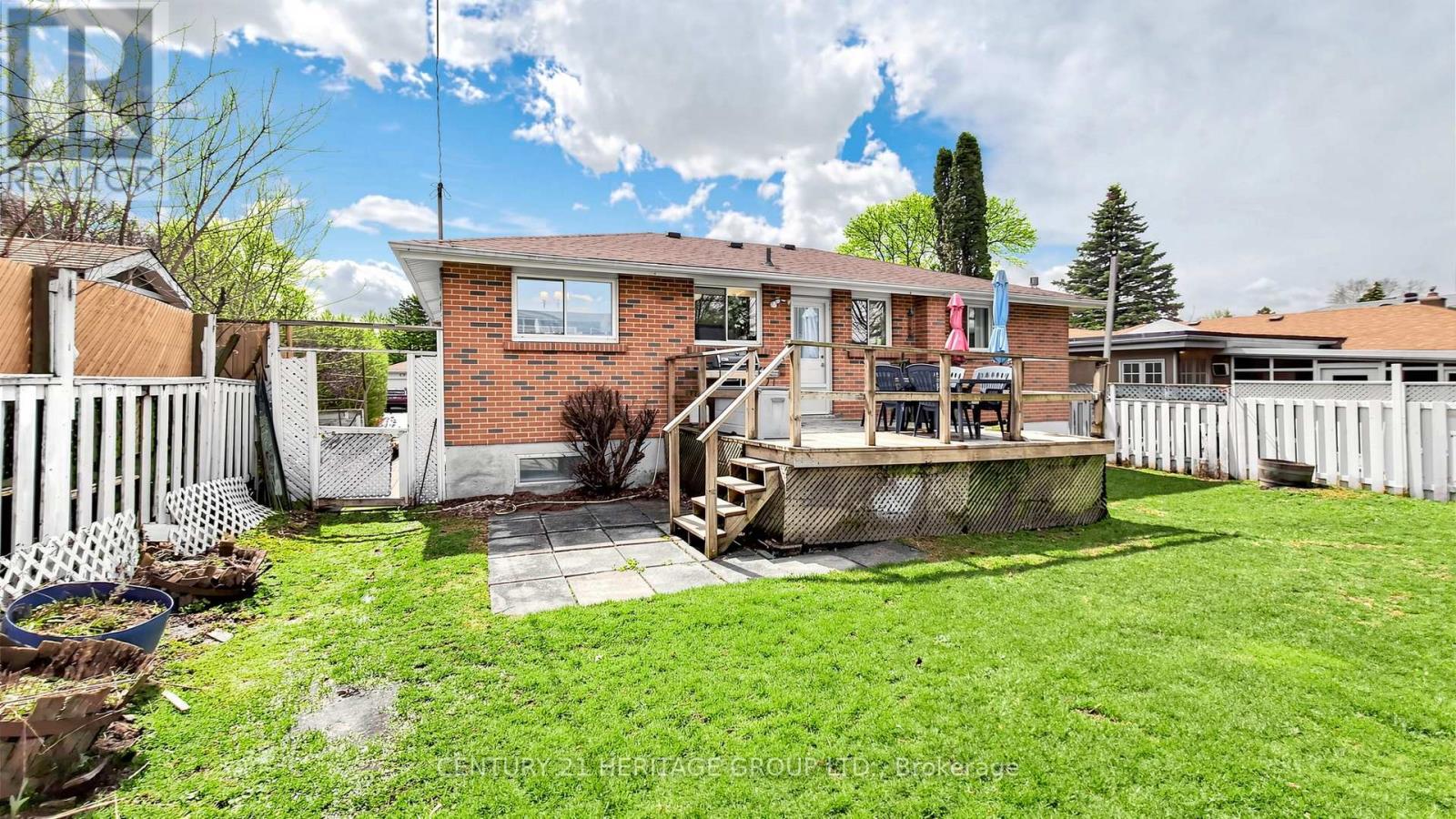 72 Romfield Circuit, Markham, Ontario  L3T 3H6 - Photo 44 - N13007432