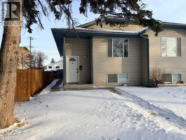 B, 5915 52 Avenue, Red Deer, Alberta  T4N 4K7 - Photo 1 - A2275966