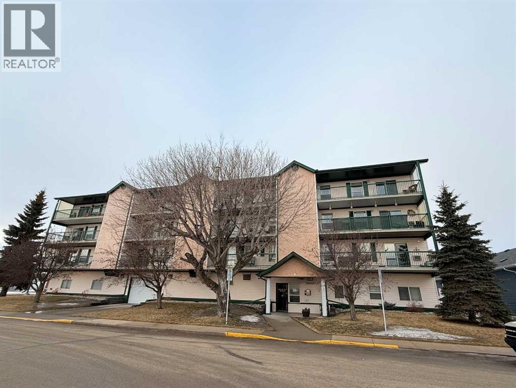 #302, 5102 48 Street, Lacombe, Alberta  T4L 2J4 - Photo 2 - A2292779