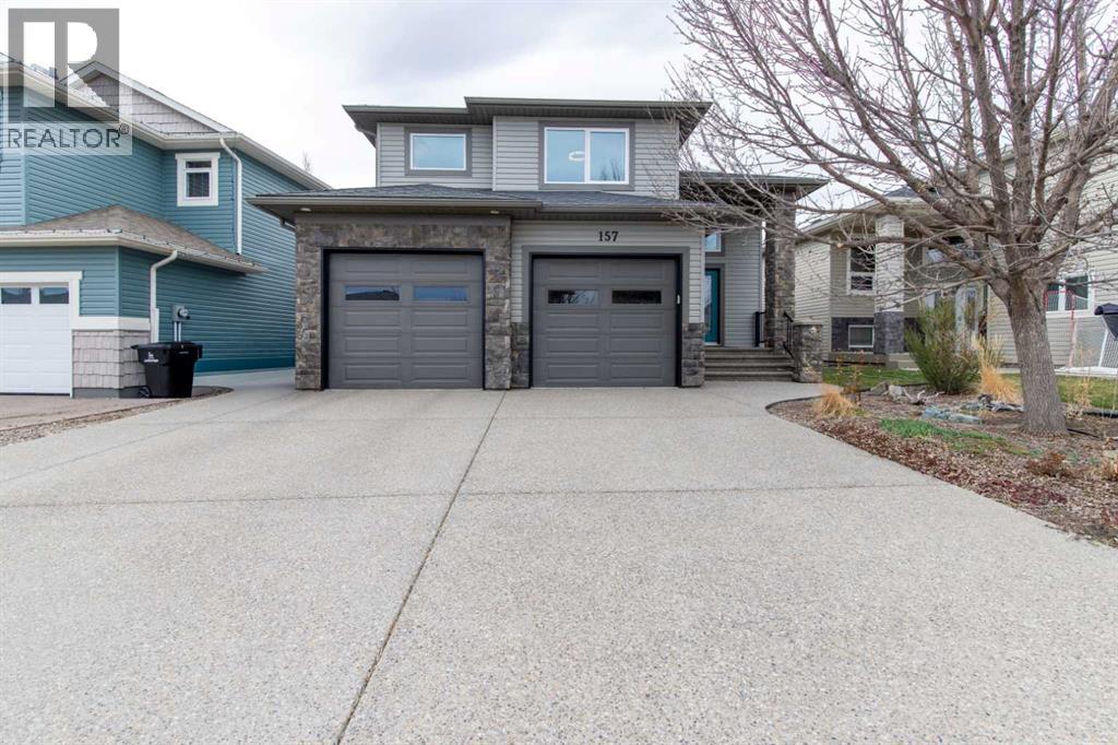 157 Tartan Circle W, Lethbridge, Alberta