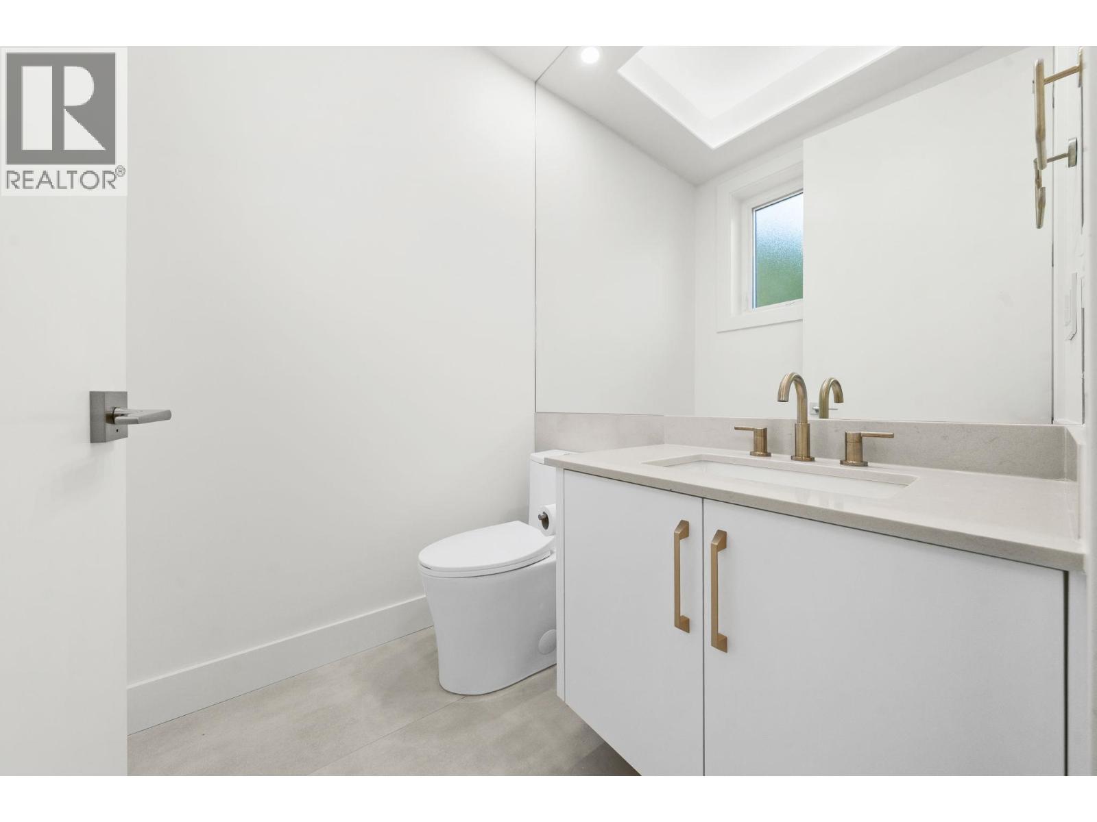 2 1582 E 2nd Avenue, Vancouver, British Columbia  V5N 1C7 - Photo 24 - R3109582