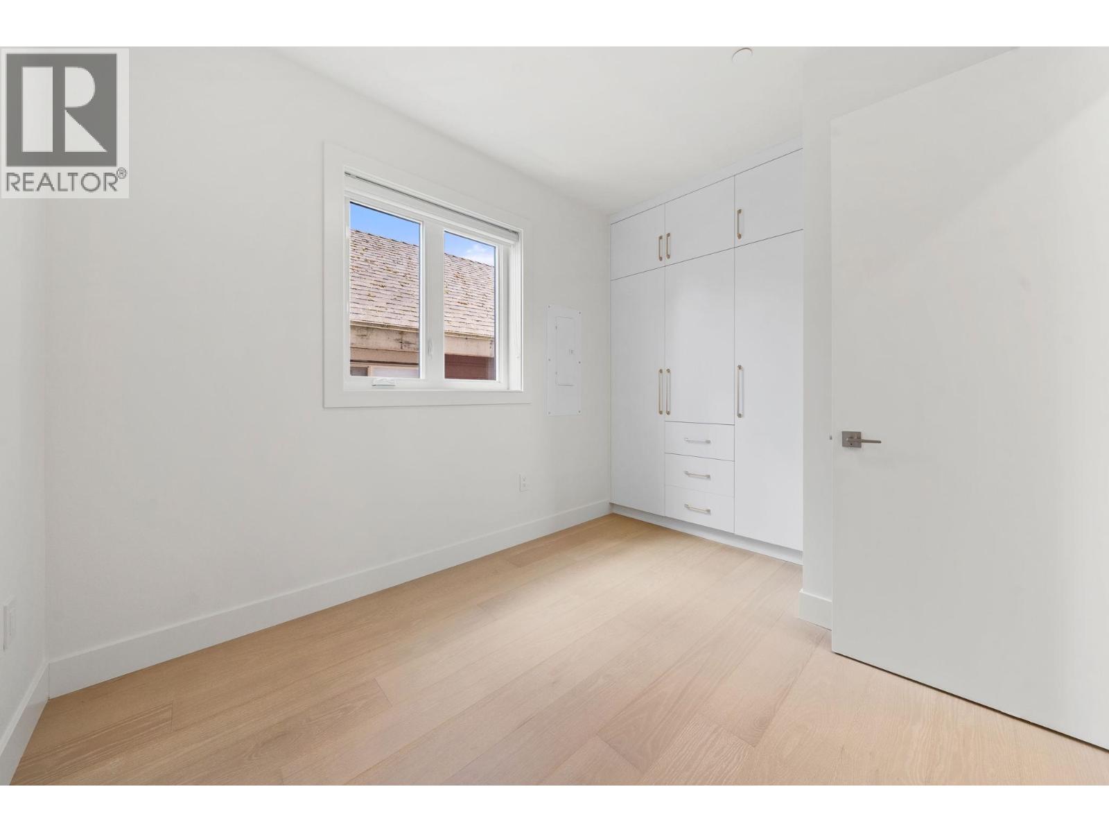 2 1582 E 2nd Avenue, Vancouver, British Columbia  V5N 1C7 - Photo 25 - R3109582