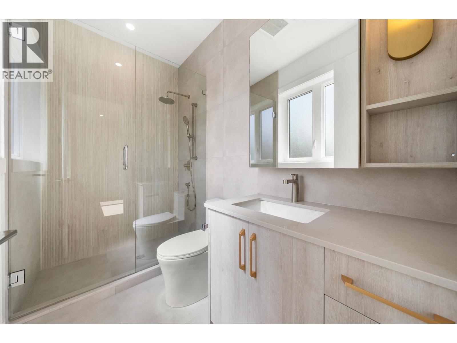 2 1582 E 2nd Avenue, Vancouver, British Columbia  V5N 1C7 - Photo 34 - R3109582