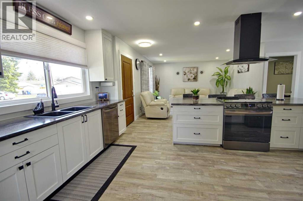 1015 19 Avenue, Coaldale, Alberta  T1M 1N1 - Photo 5 - A2302511