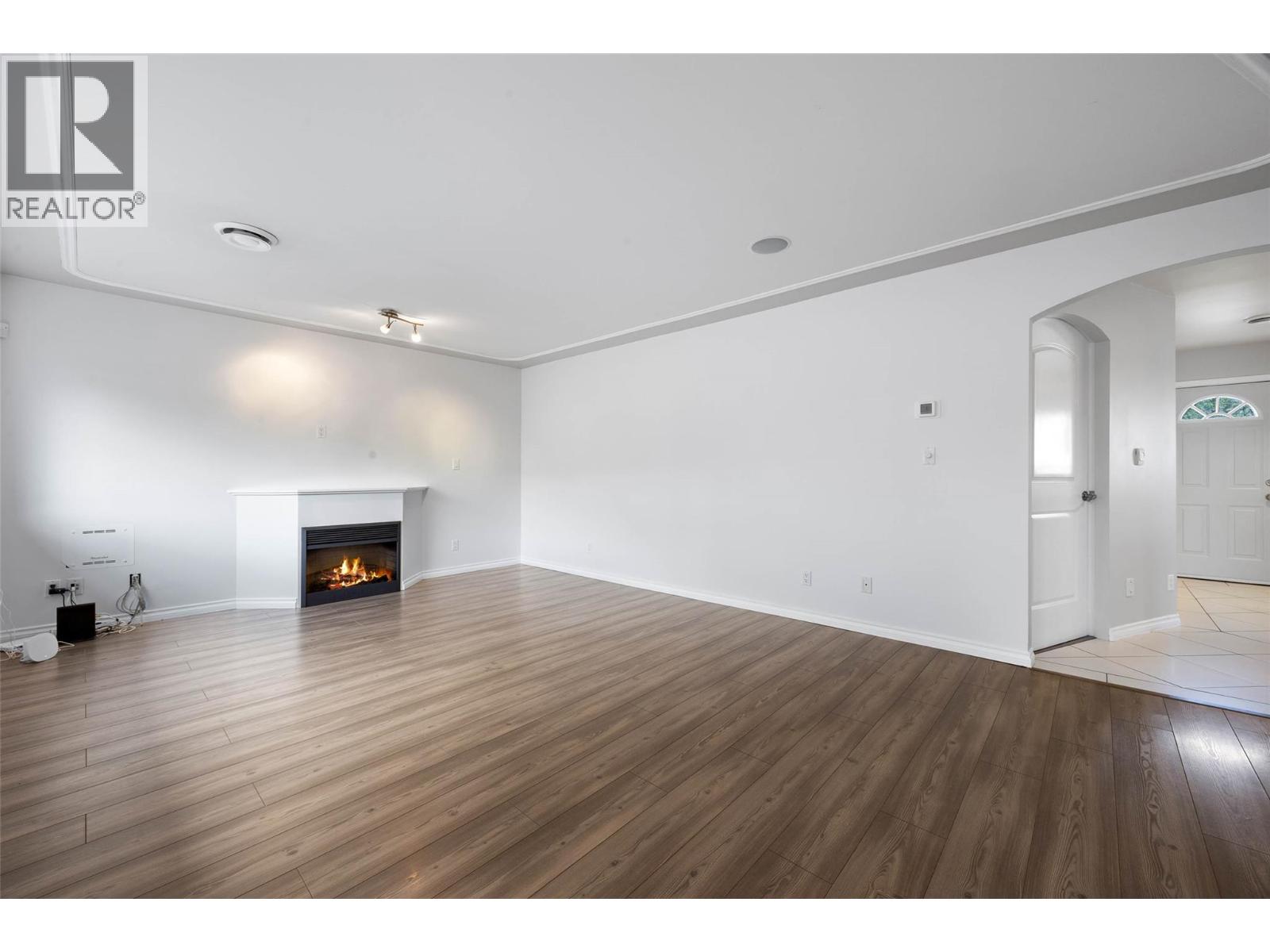 1825 Parkcrest Avenue, Kamloops, British Columbia  V2B 4W8 - Photo 6 - 10383177