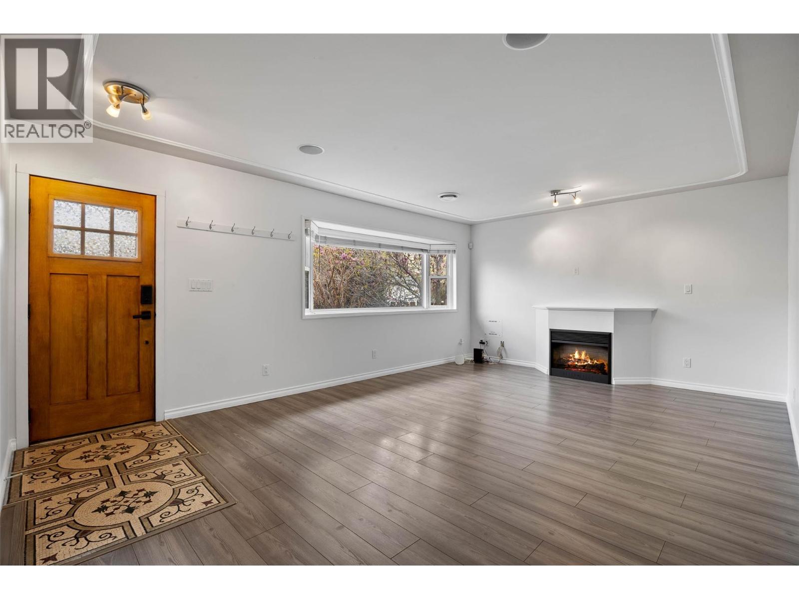 1825 Parkcrest Avenue, Kamloops, British Columbia  V2B 4W8 - Photo 4 - 10383177