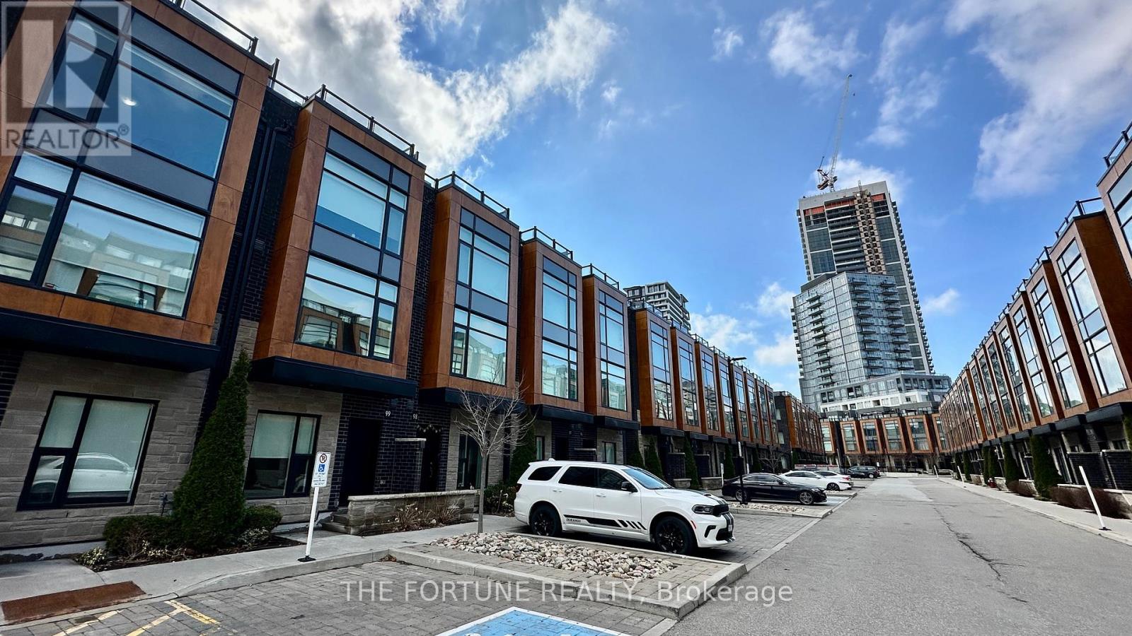 101 - 200 Malta Avenue, Brampton, Ontario  L6Y 6H8 - Photo 4 - W13007302