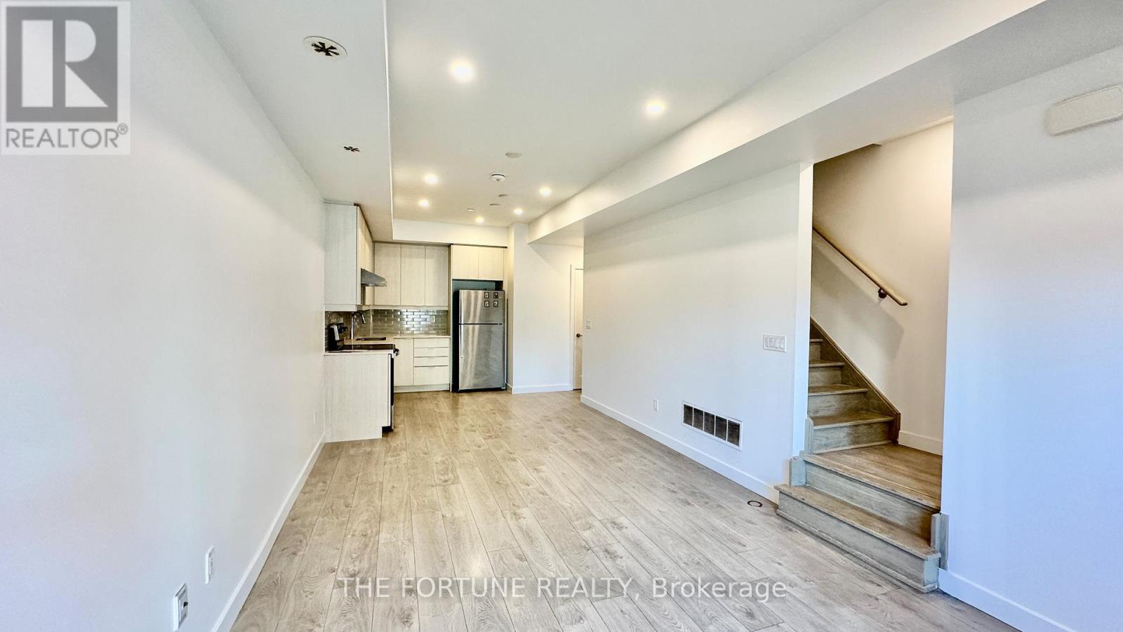 101 - 200 Malta Avenue, Brampton, Ontario  L6Y 6H8 - Photo 6 - W13007302