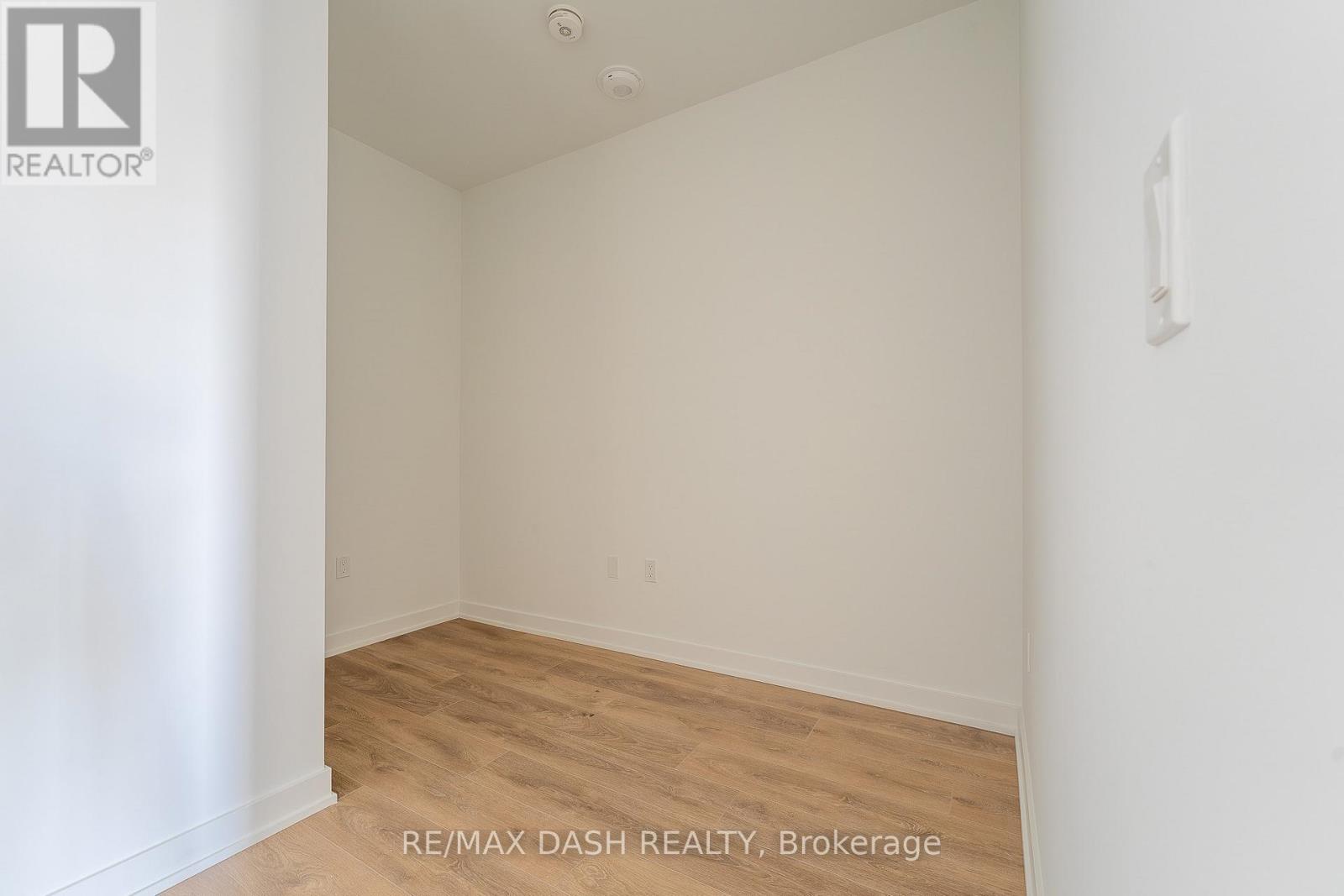 1001 - 1037 The Queensway Avenue, Toronto, Ontario  M8Z 0H5 - Photo 13 - W13007370