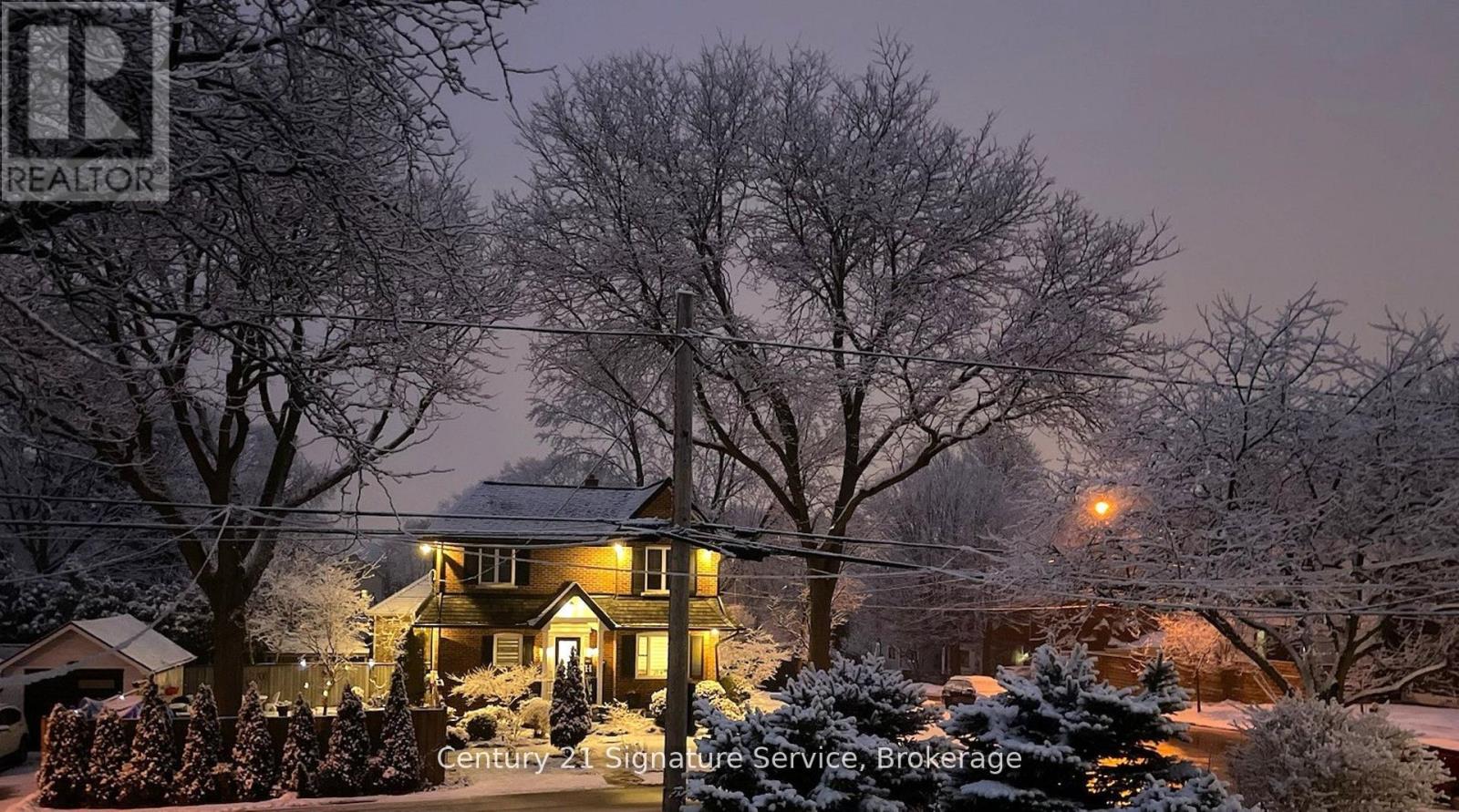 33 Mcintosh Avenue, Toronto, Ontario  M8Y 3E1 - Photo 27 - W13007382