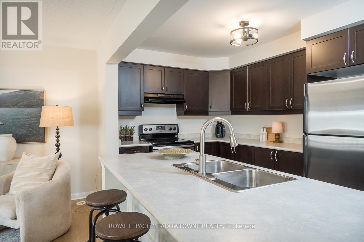 12 - 1025 Nadalin Heights, Milton, Ontario  L9T 8R3 - Photo 18 - W13007452