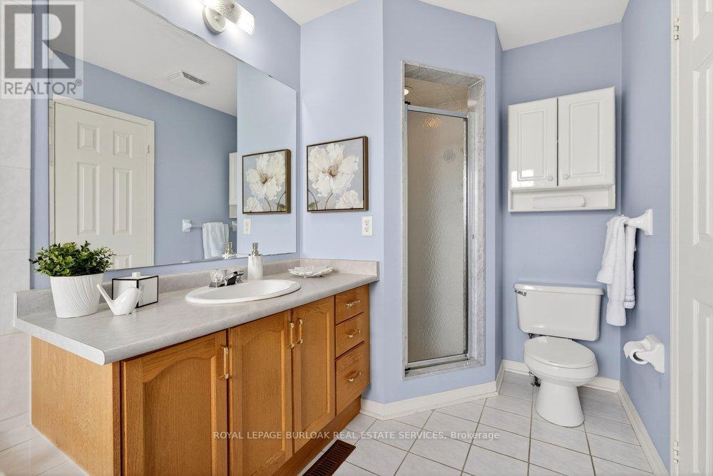 5172 Thornburn Drive, Burlington, Ontario  L7L 6K9 - Photo 20 - W13007456