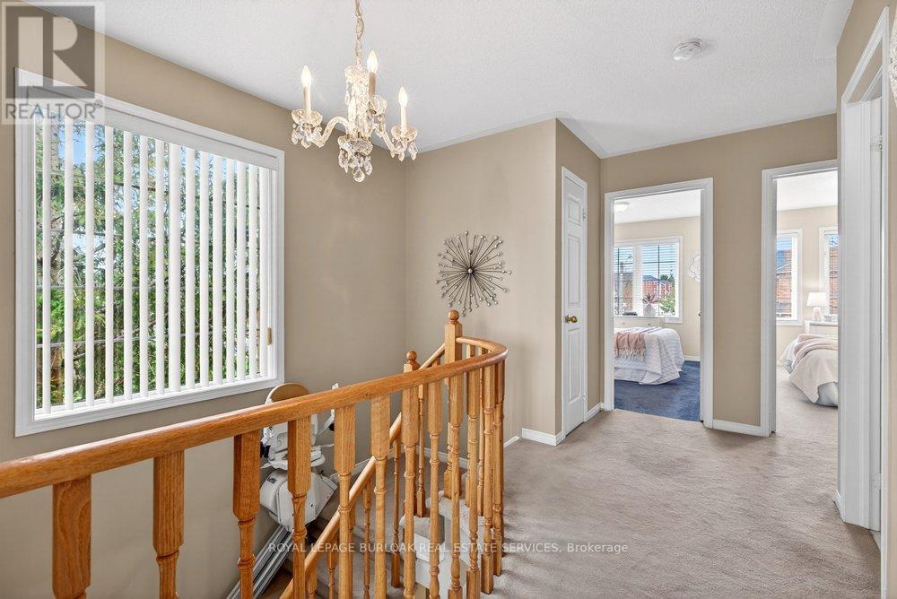 5172 Thornburn Drive, Burlington, Ontario  L7L 6K9 - Photo 21 - W13007456