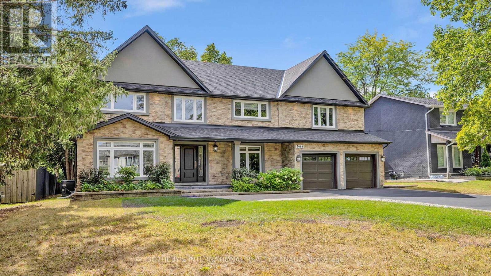 2068 MISSISSAUGA ROAD, Mississauga, Ontario