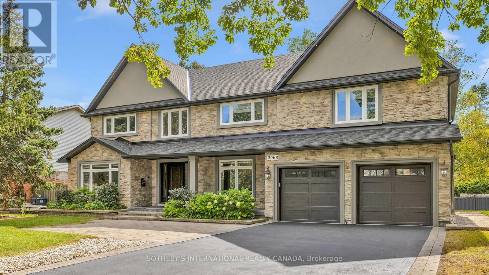 2068 Mississauga Road, Mississauga, Ontario  L5H 2K6 - Photo 2 - W13007460