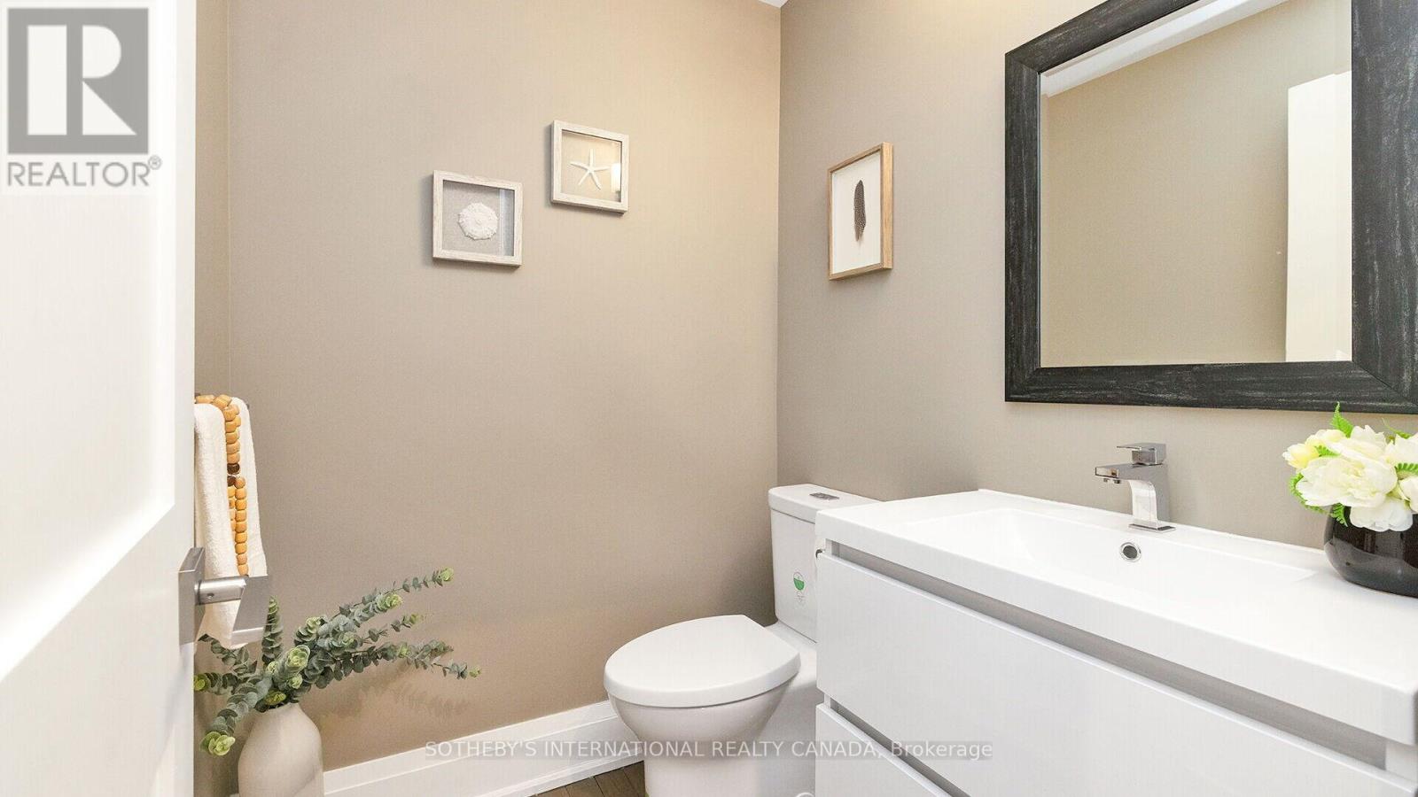 2068 Mississauga Road, Mississauga, Ontario  L5H 2K6 - Photo 24 - W13007460