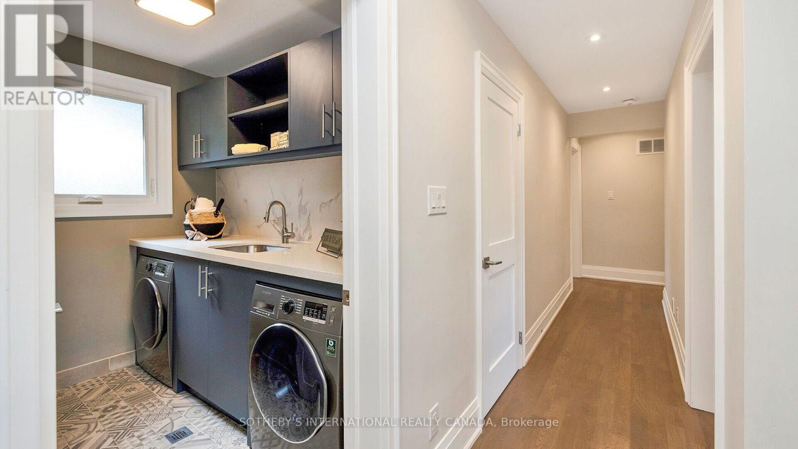 2068 Mississauga Road, Mississauga, Ontario  L5H 2K6 - Photo 32 - W13007460