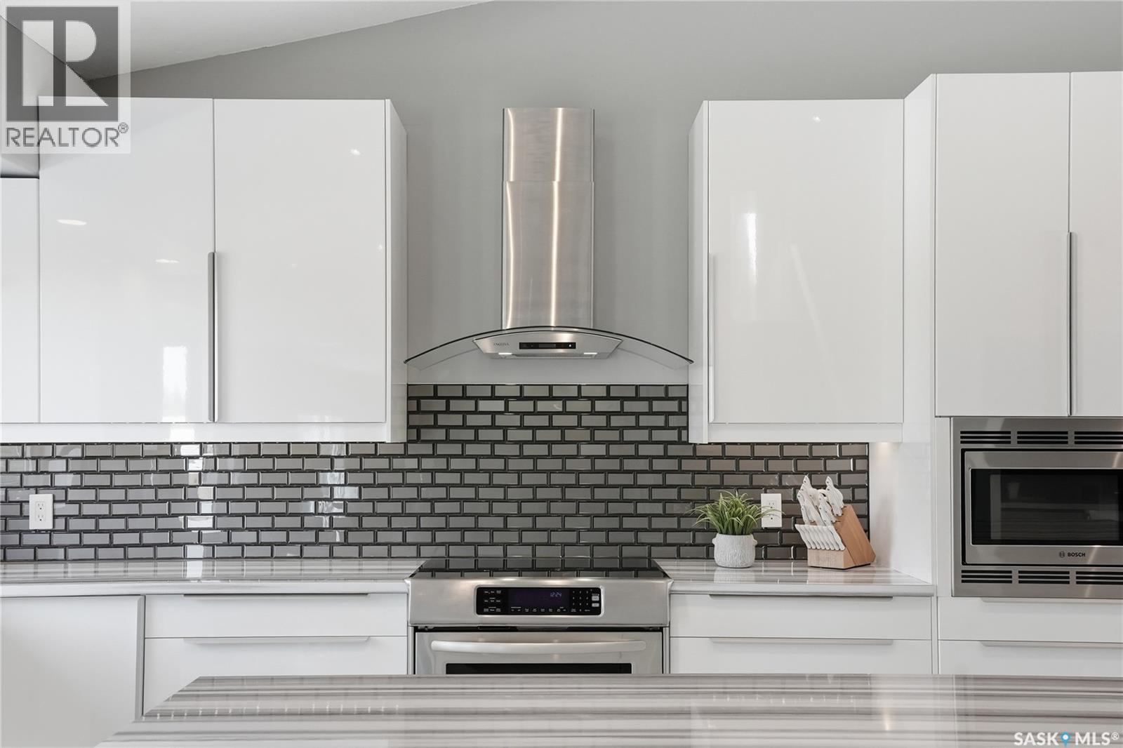 406 Laycoe Crescent, Saskatoon, Saskatchewan S7S 1H4 - Photo 16 - SK033109