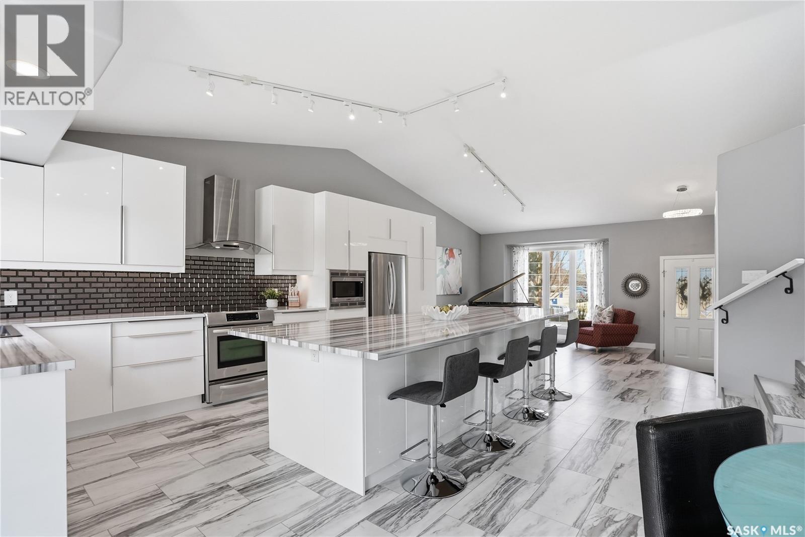 406 Laycoe Crescent, Saskatoon, Saskatchewan S7S 1H4 - Photo 17 - SK033109