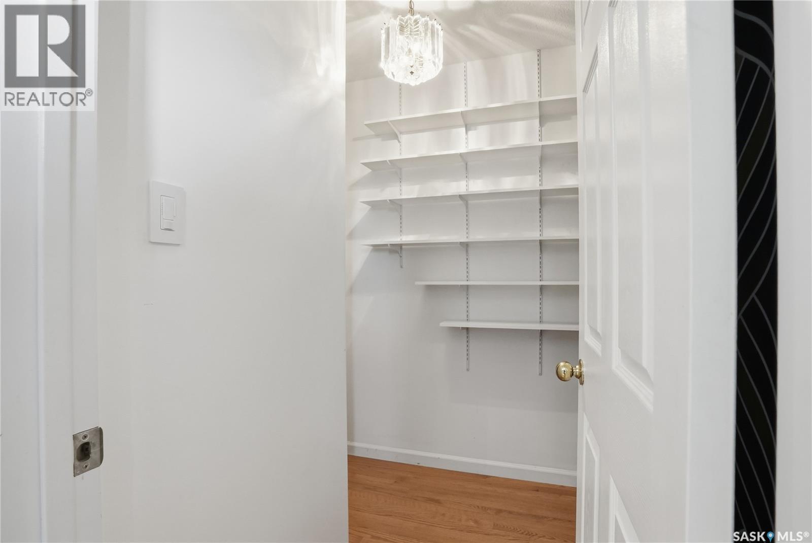 406 Laycoe Crescent, Saskatoon, Saskatchewan S7S 1H4 - Photo 31 - SK033109