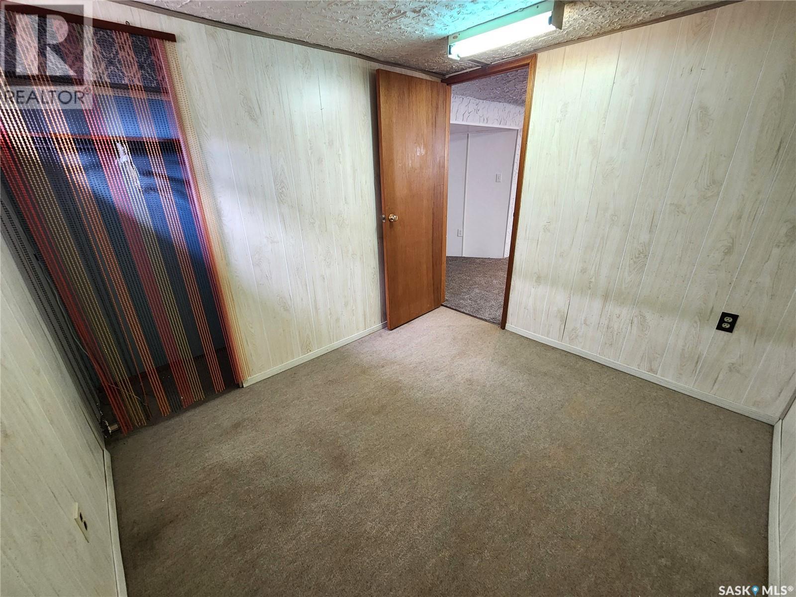 410 Gallaway Street, Estevan, Saskatchewan  S4A 0A9 - Photo 33 - SK033100