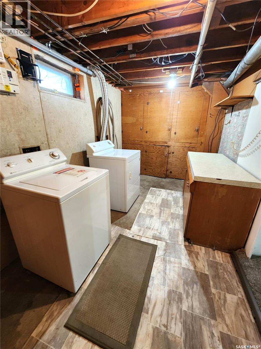 410 Gallaway Street, Estevan, Saskatchewan  S4A 0A9 - Photo 35 - SK033100