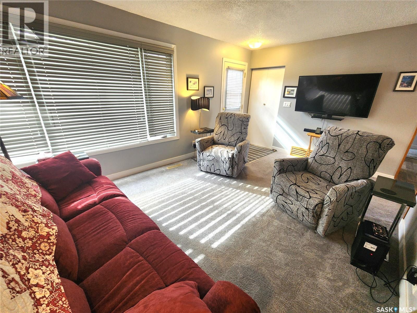 410 Gallaway Street, Estevan, Saskatchewan  S4A 0A9 - Photo 6 - SK033100