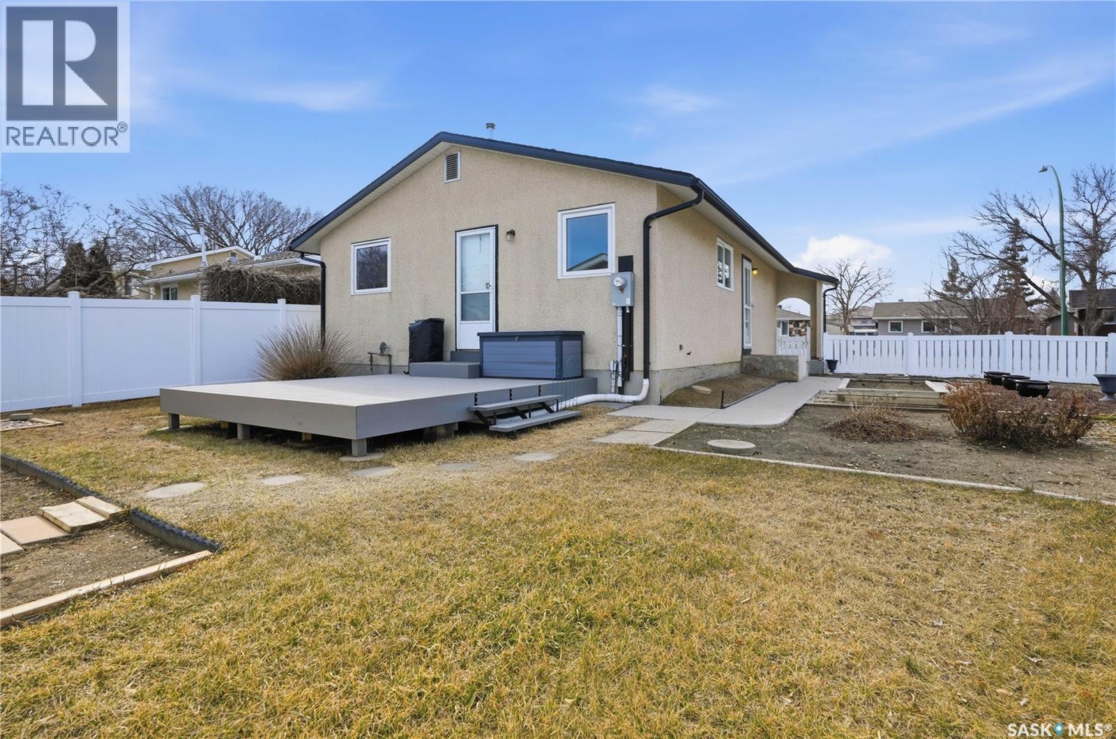 111 Forsyth Crescent, Regina, Saskatchewan  S4R 5L8 - Photo 45 - SK033086
