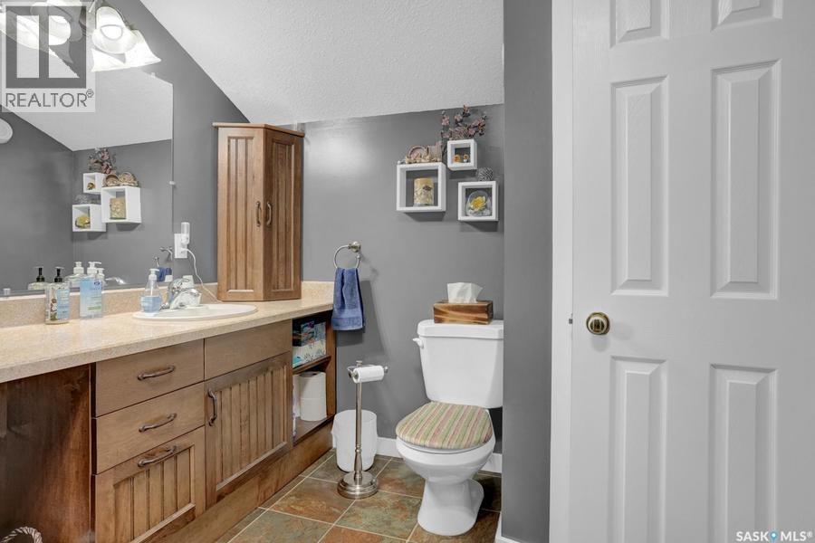 191 Katepwa Road, Katepwa Beach, Saskatchewan  S0G 2Y0 - Photo 11 - SK033009