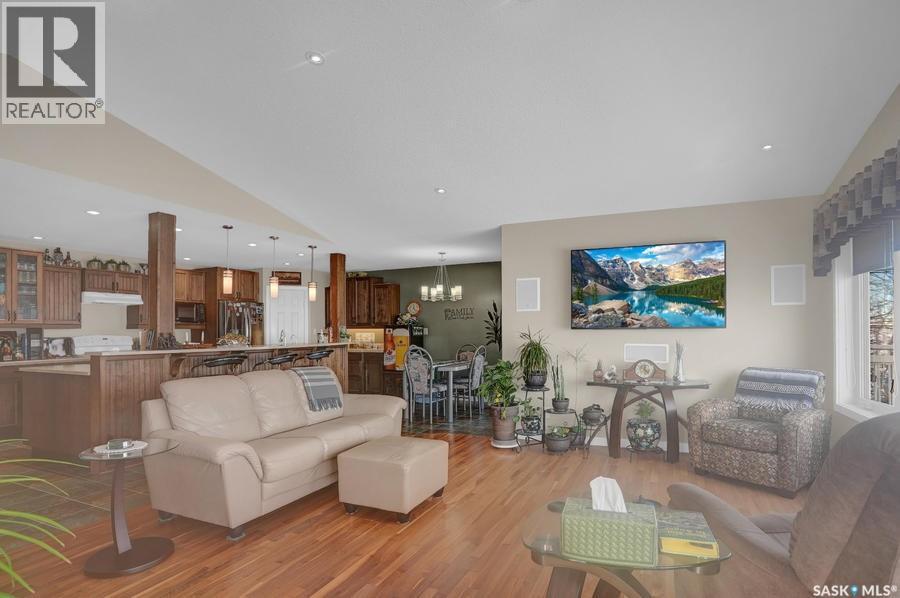 191 Katepwa Road, Katepwa Beach, Saskatchewan  S0G 2Y0 - Photo 5 - SK033009