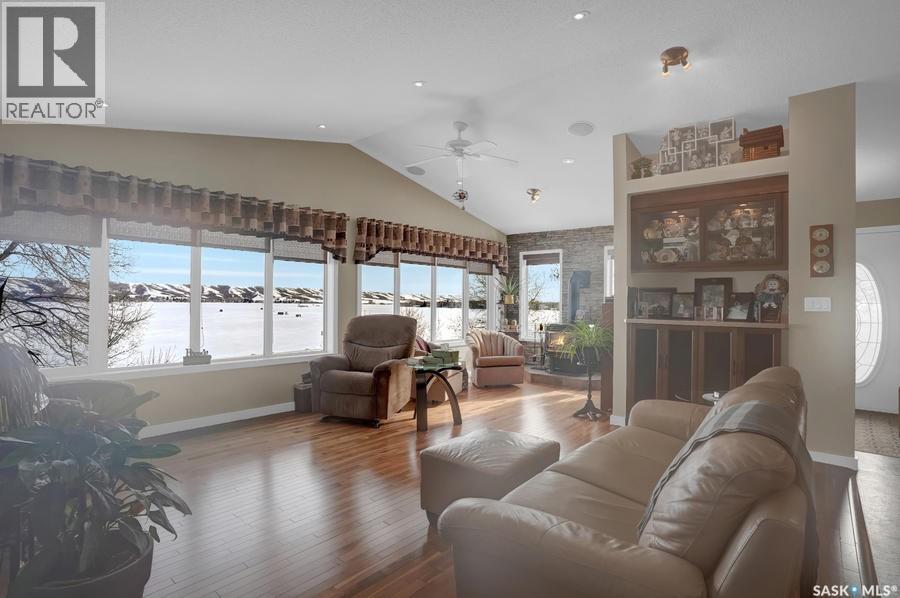 191 Katepwa Road, Katepwa Beach, Saskatchewan  S0G 2Y0 - Photo 7 - SK033009