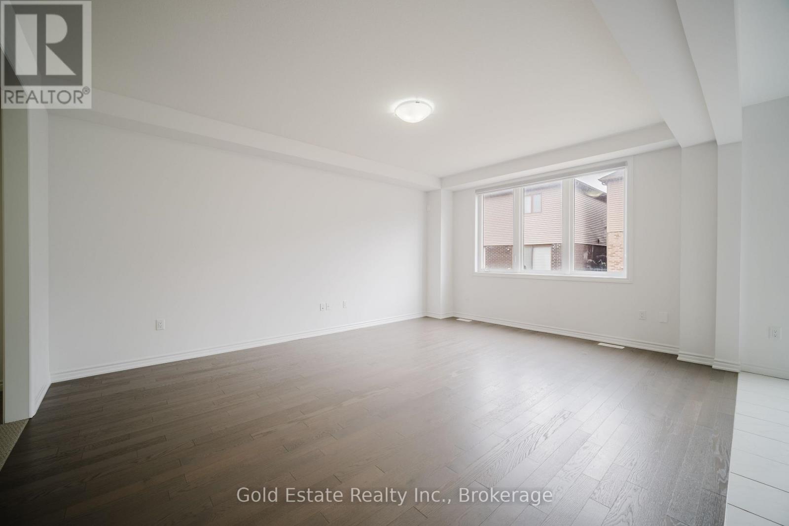 19 Mclaren Avenue, Brantford, Ontario  N3T 0T4 - Photo 8 - X13007358