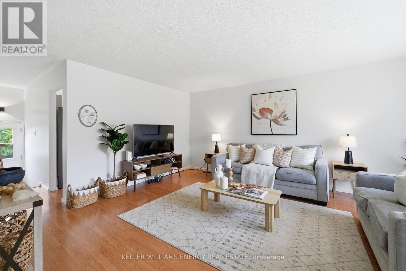 441 Maplewood Drive, Oshawa, Ontario  L1G 5R7 - Photo 4 - E13006314