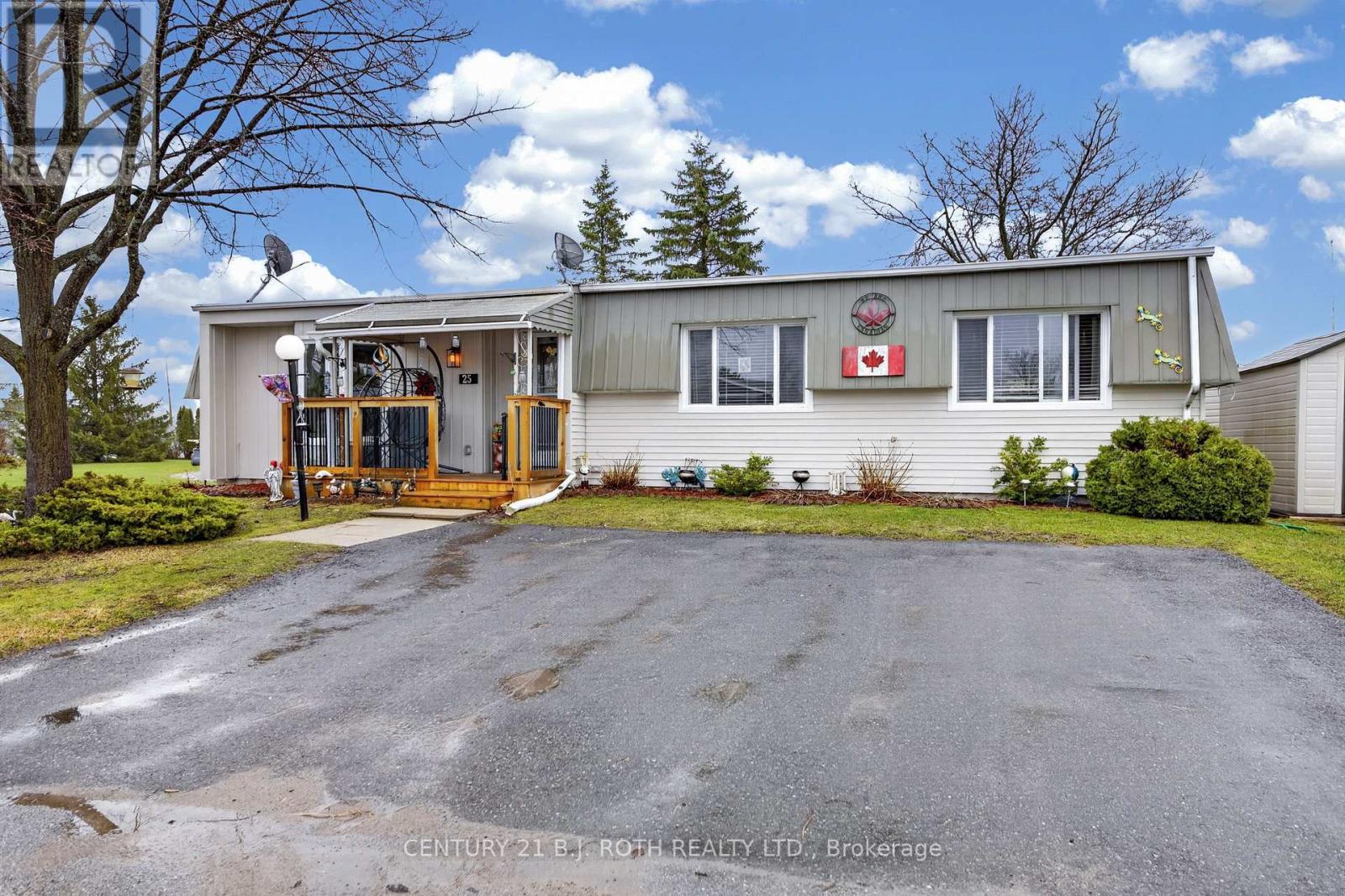 25 COMFORTS COVE CRESCENT, Innisfil, Ontario