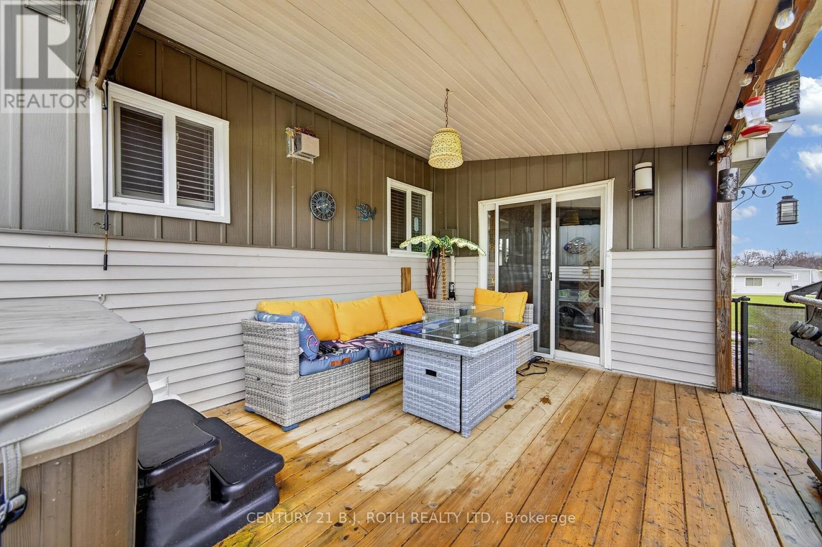 25 Comforts Cove Crescent, Innisfil, Ontario  L9S 1S3 - Photo 12 - N12899824