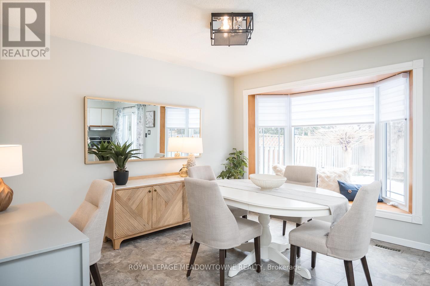 833 Laurier Avenue, Milton, Ontario  L9T 4H4 - Photo 11 - W13006626