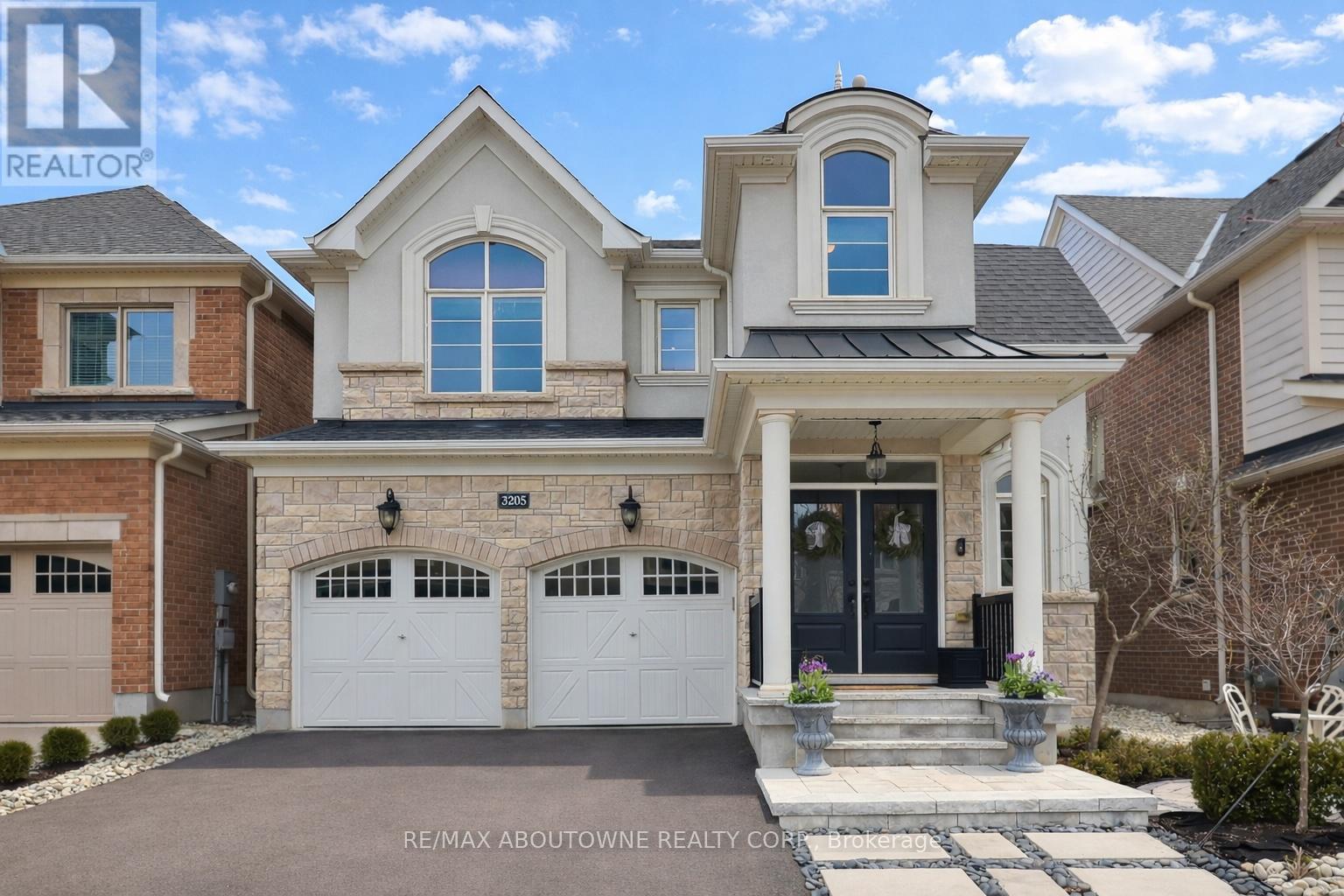 3205 VIOLET GARDENS, Oakville, Ontario