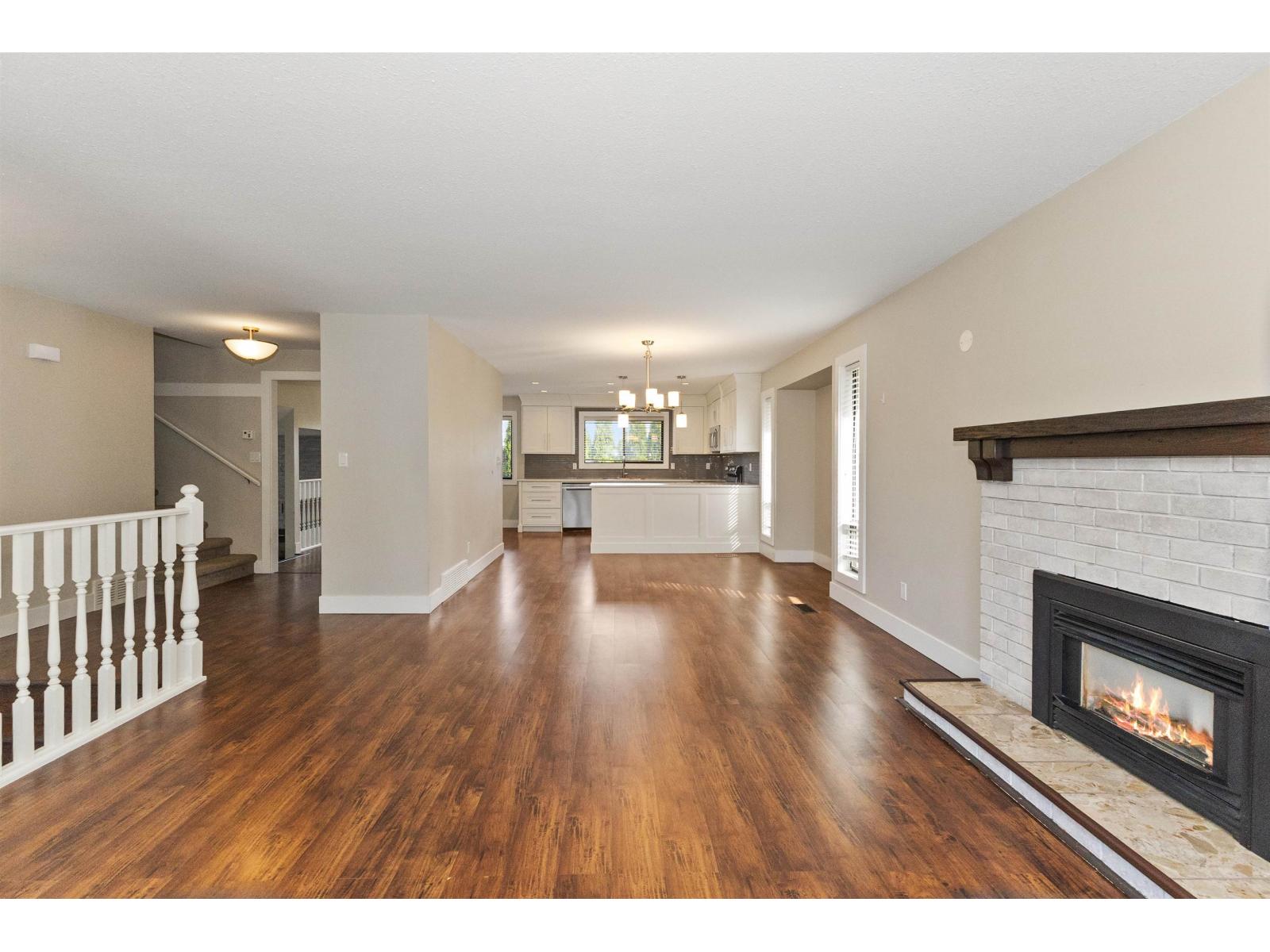 3778 Nanaimo Crescent, Abbotsford, British Columbia  V2T 4Z8 - Photo 10 - R3100139