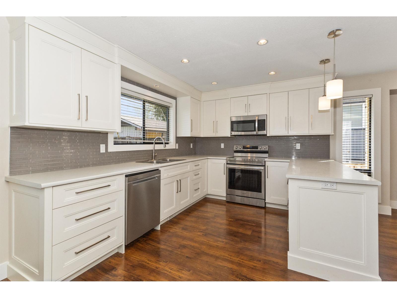 3778 Nanaimo Crescent, Abbotsford, British Columbia  V2T 4Z8 - Photo 13 - R3100139