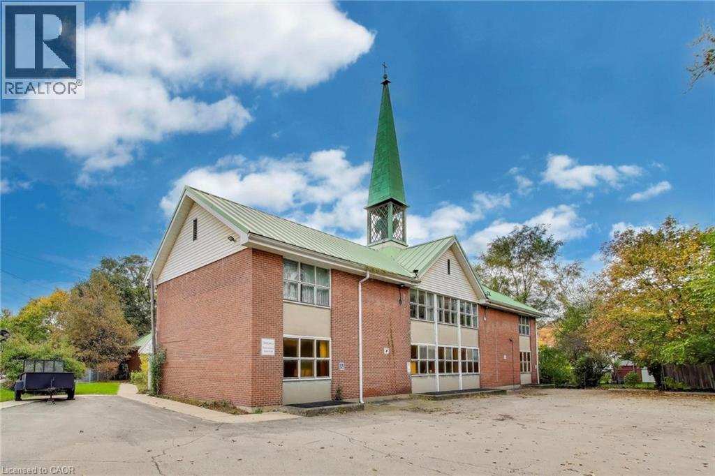 1974 King Street E, Hamilton, Ontario  L8K 1W3 - Photo 4 - 40765266