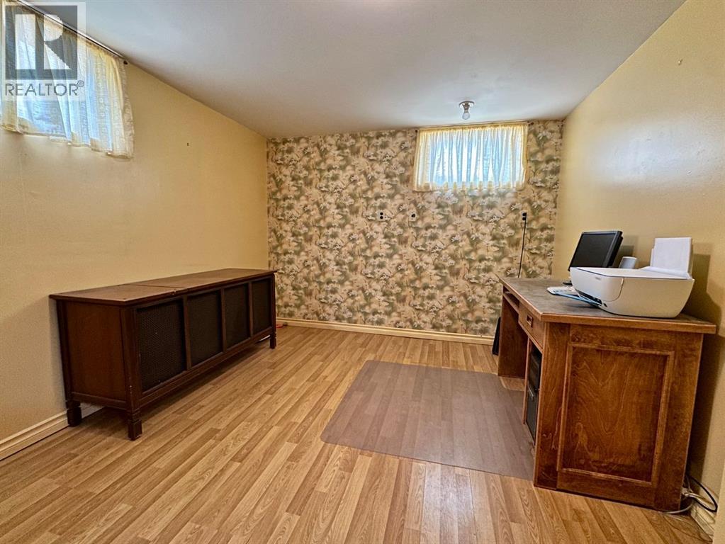 1217 4 Avenue, Wainwright, Alberta  T9W 1G7 - Photo 21 - A2297668