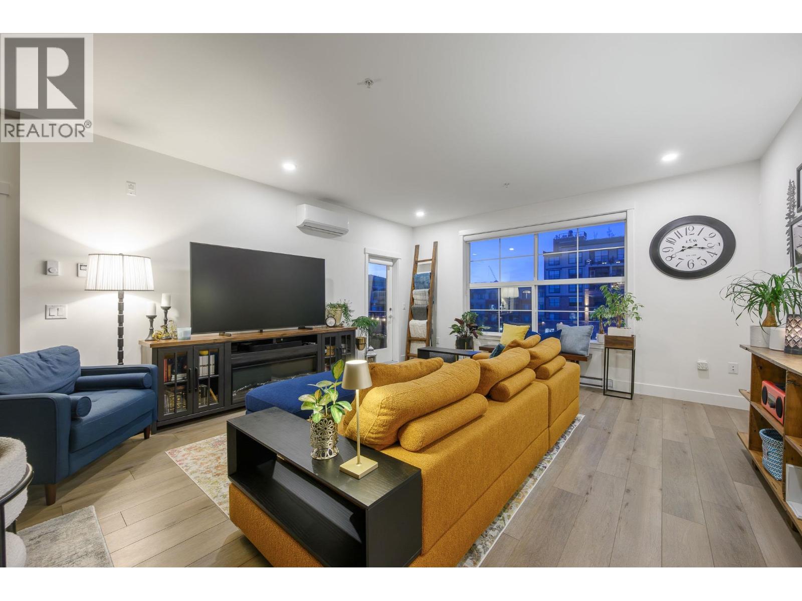 316 22633 Selkirk Avenue, Maple Ridge, British Columbia  V2X 1C7 - Photo 11 - R3110298