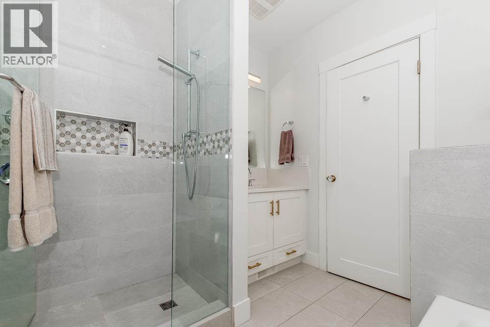 1610 Salsbury Drive, Vancouver, British Columbia  V5L 4B8 - Photo 14 - R3108646